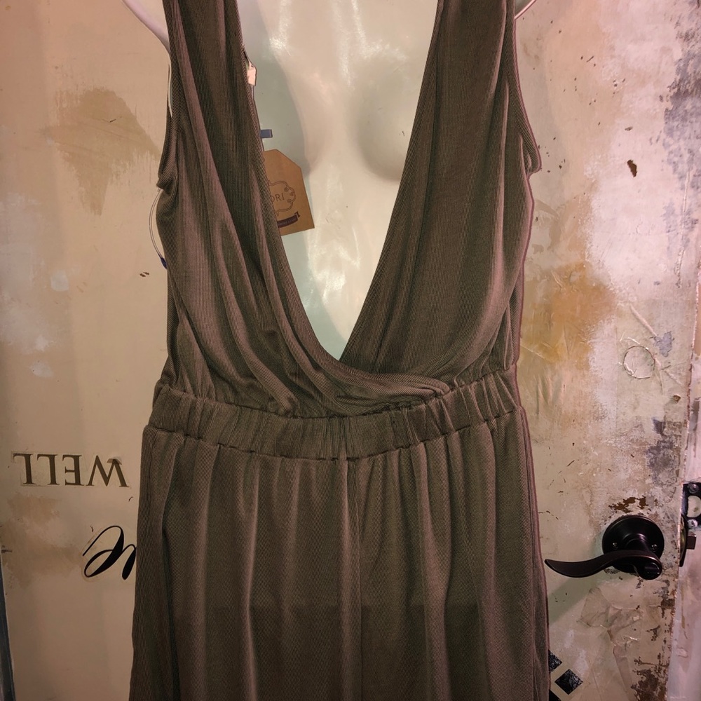Romper - Picture 4 of 6